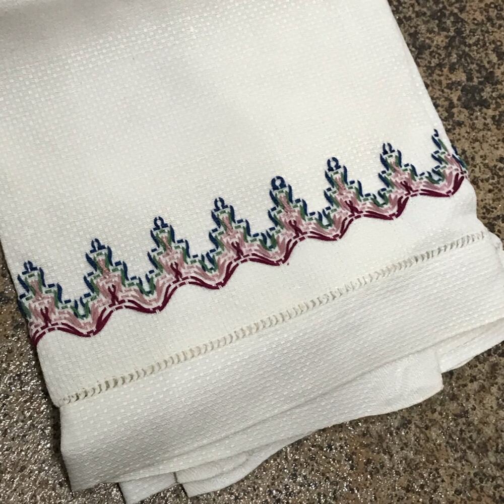 Set 5 Antique Hand Embroidered Kitsch Scandinavian Danish Embroidered Napkins - Picture 11 of 16